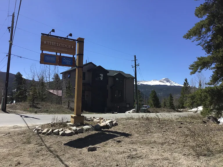 Breckenridge Lodge and Spa, 400 feet away.