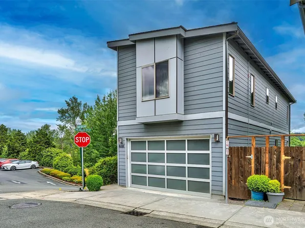 16301 Main View Lane NE, Duvall, WA 98019
