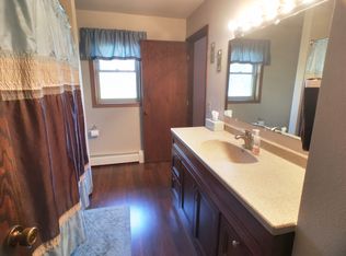 7150 Tops Rd, Hatley, WI 54440