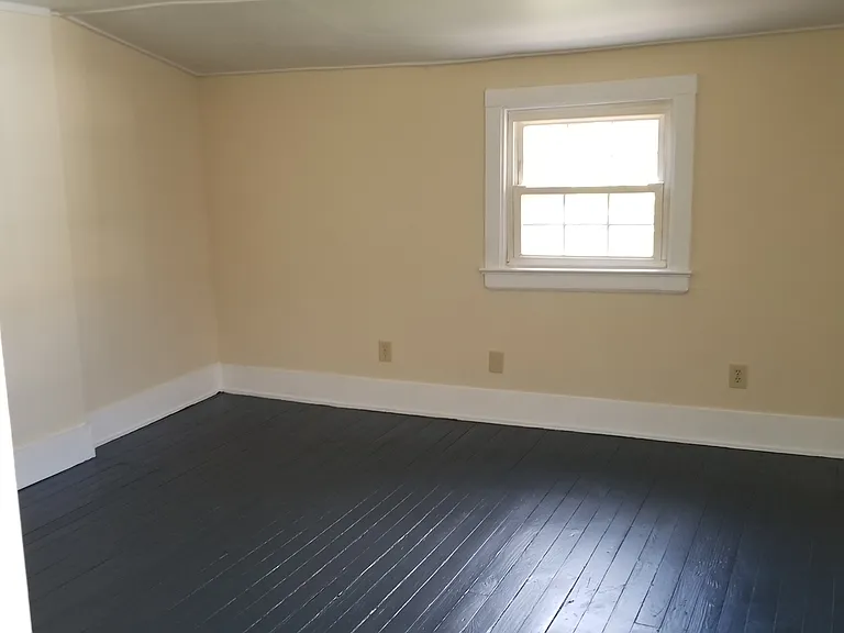 400 Oak Ave #3 — Photo 4