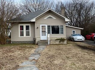 1532 Washington Ave, Baxter Springs, KS 66713