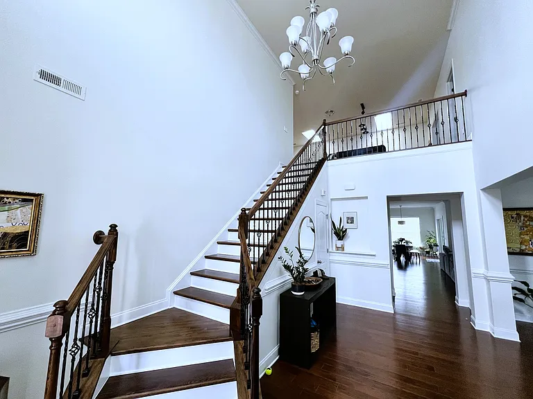 16023 Rushwick Dr — Photo 4