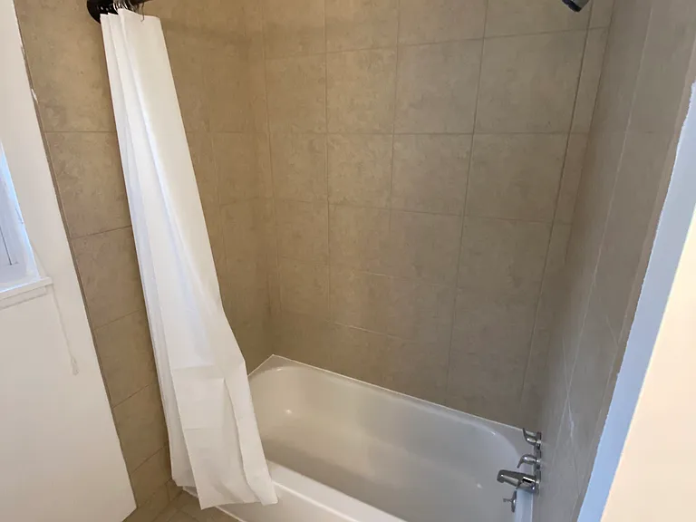 8043 Wesley Dr — Photo 21