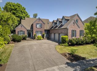 14215 SW McKinley Dr, Sherwood, OR 97140