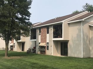 10 Pack St, Croswell, MI 48422