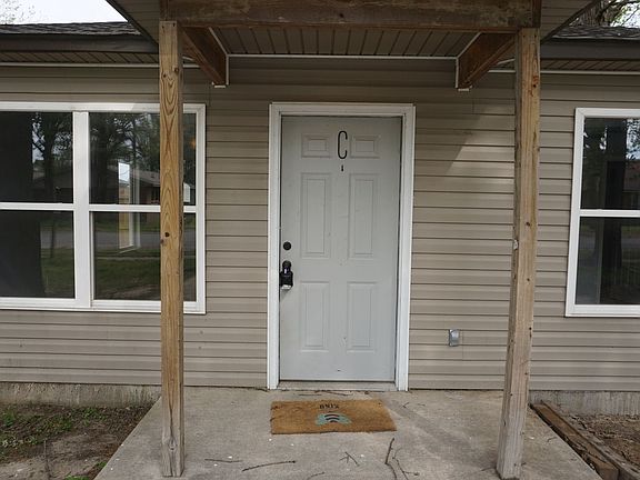 2nd image of 314 SW 3rd St #B