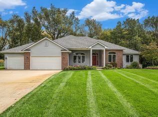 105 Saint Andrews Ct, Battle Creek, MI 49015