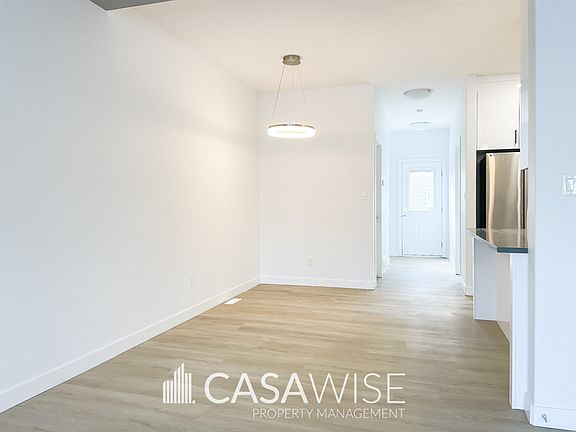 3rd image of 6539 176th Ave NW