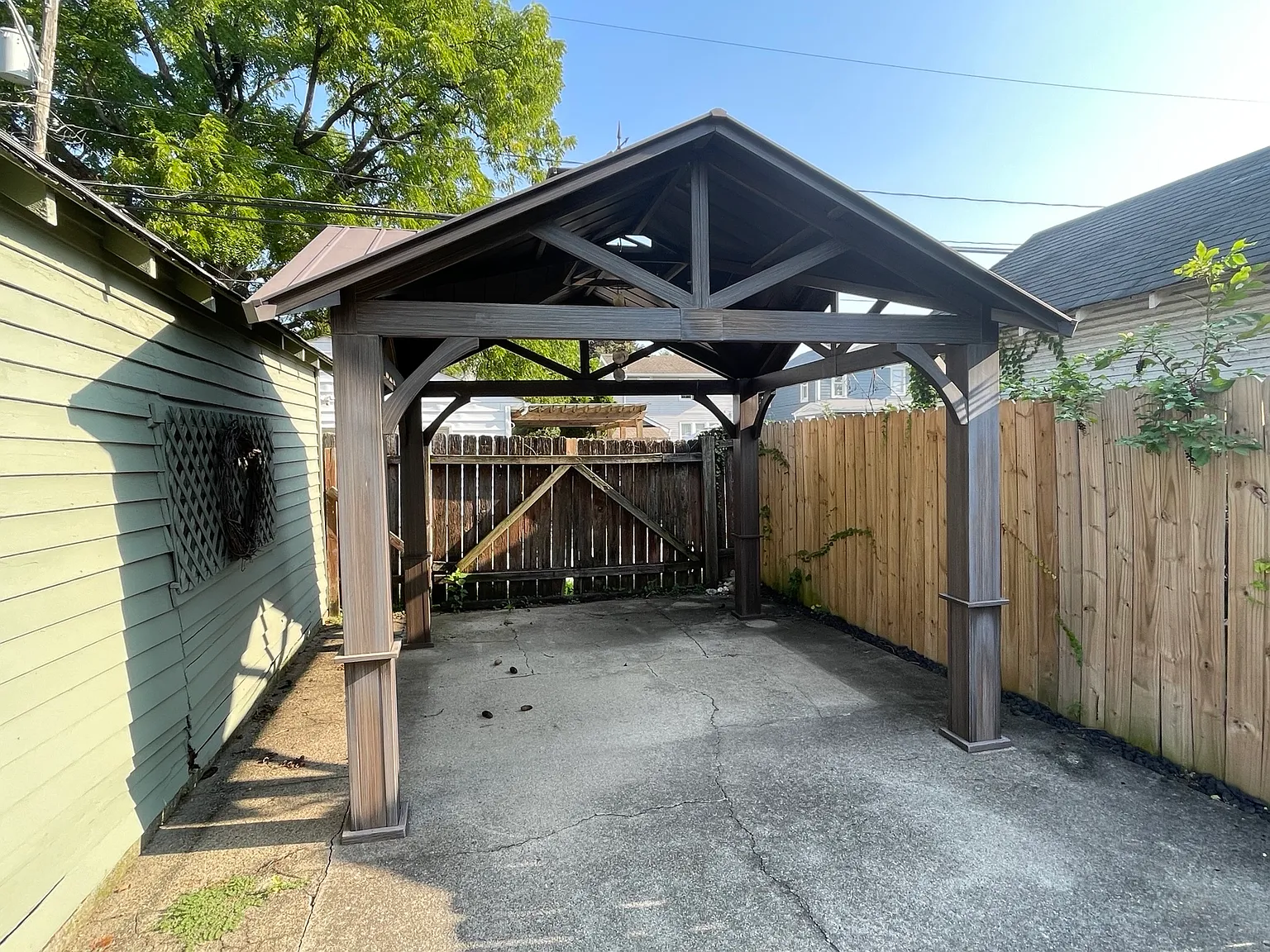 3 bed, 1512 sqft, $2,200 — Photo 3