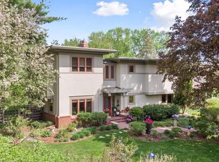 1319 Spring Valley Rd, Golden Valley, MN 55422