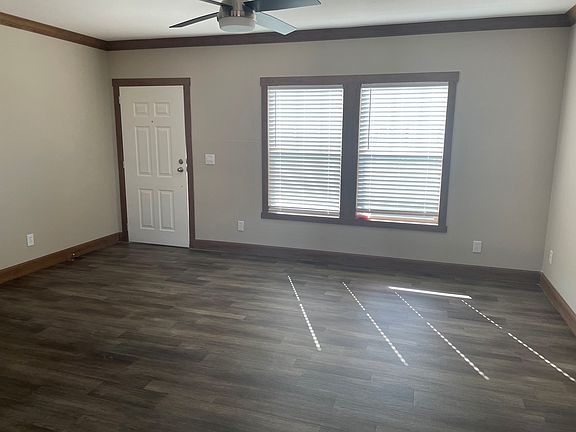 2nd image of 129 Pineland Ave #101