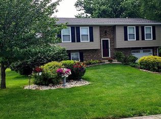 165 Summer Ln, Lititz, PA 17543