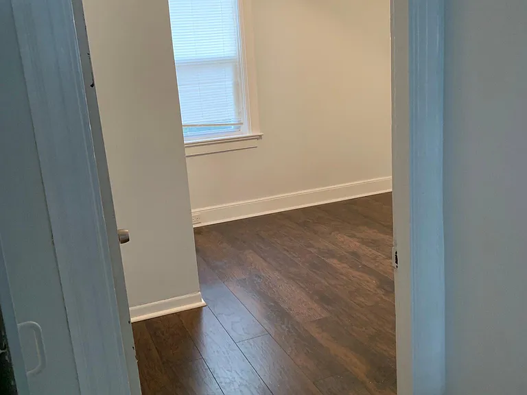 34 Sherwood St #1 — Photo 5