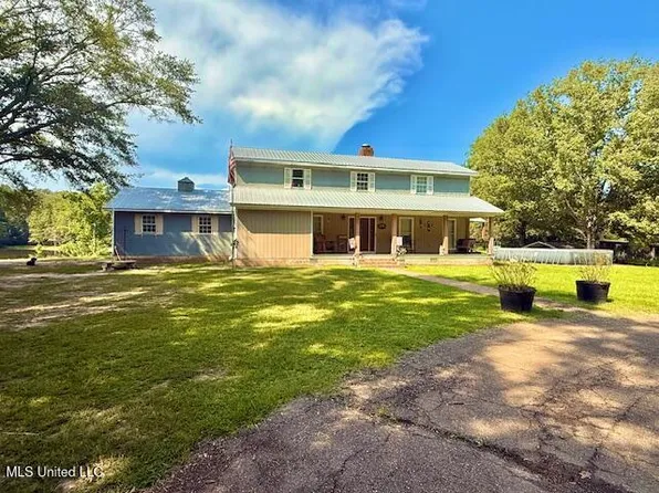 4036 Monticello Rd, Wesson, MS 39191