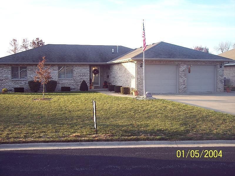 1st image of 510 E Park View Dr