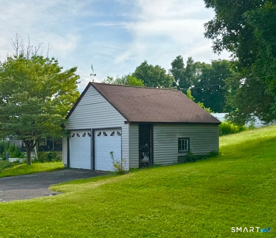 230 South Street, Plymouth, CT - View 4