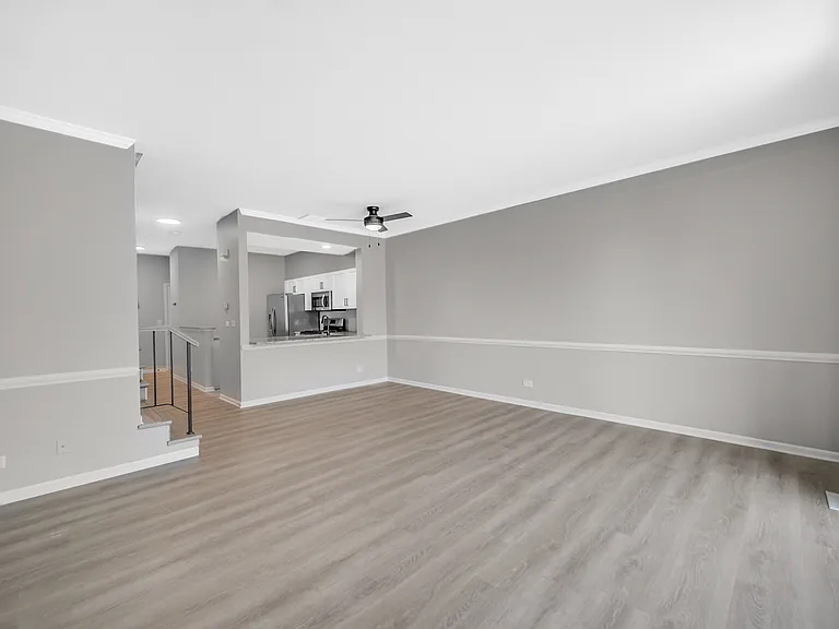 Living room/dining room