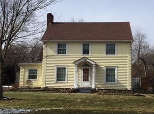 2896 Vincent Rd, Stow, OH 44224