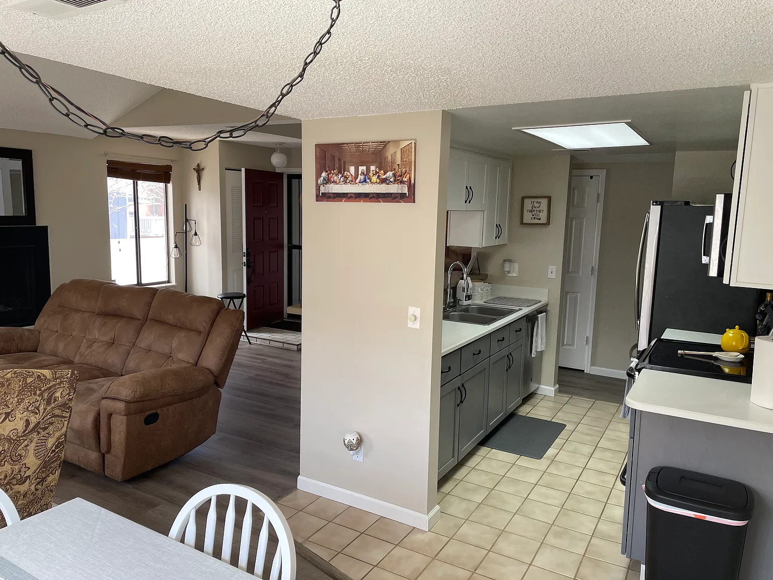 6570 E Mississippi Ave — Photo 4