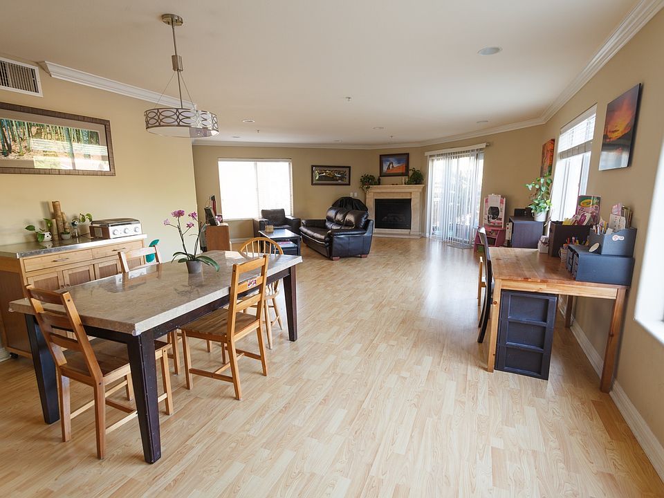 Wide open and bright living room!