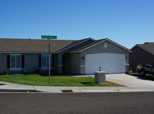 3405 Keeneland Ln, Pasco, WA 99301