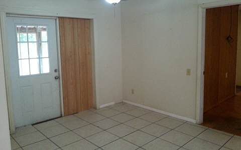 5th image of 819 Suwannee Ave