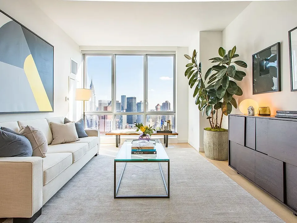 160 Madison Ave #39D