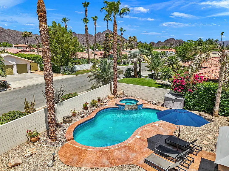 78710 Avenida Naranja — Photo 9