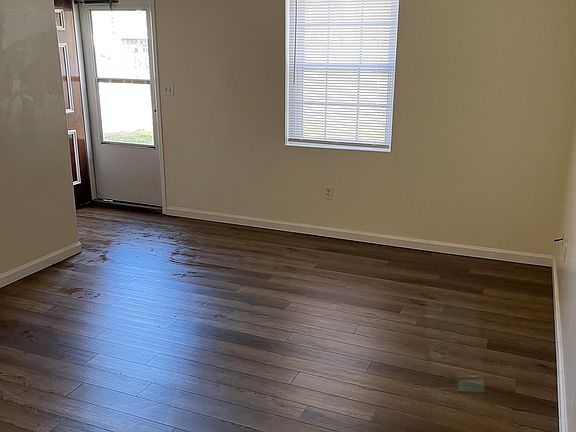 2nd image of 426 Atherly St NE