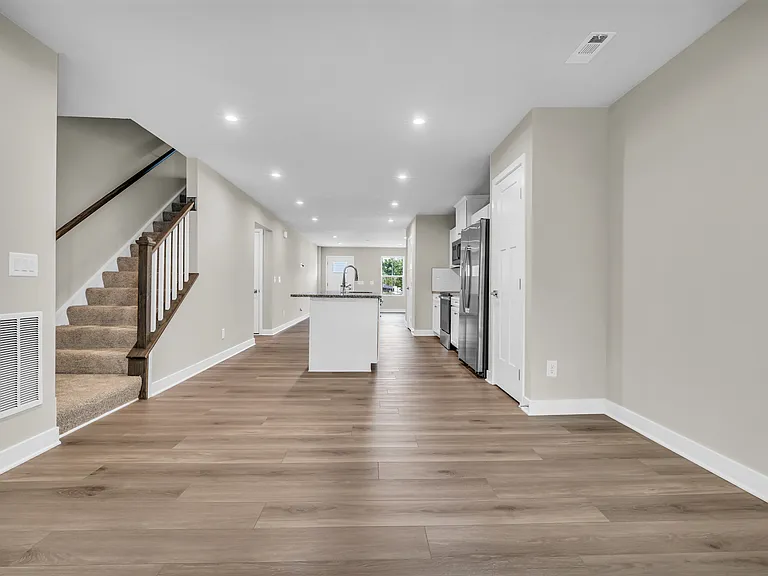1292 Divot Cir — Photo 21
