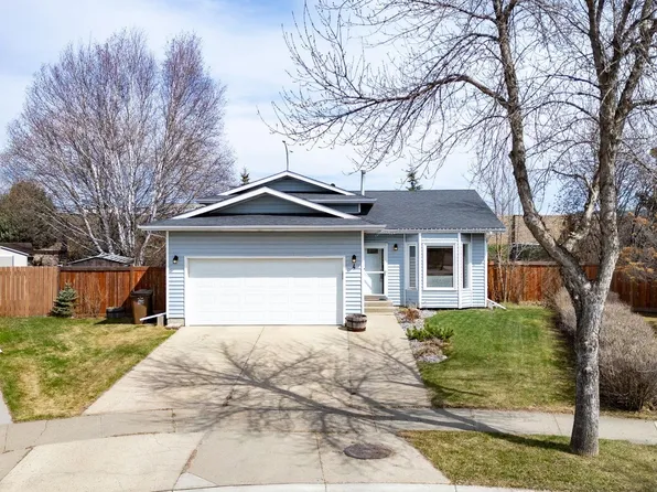 4 Dorset Pl, Saint Albert, AB T8N 5L8