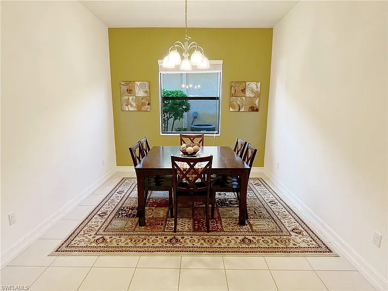 1366 Serrano Cir — Photo 13