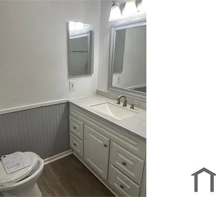 456 Corcoran Ave — Photo 8