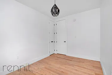 Rented by Rennit Inc.