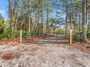 61 Captains Cove Rd NE, Townsend, GA 31331