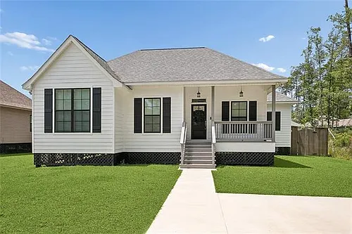 60407 Vermillion Dr Photo 1