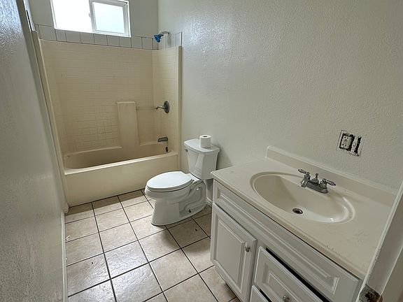 5th image of 161 Albert Ave