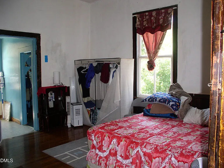 332 Rowland St — Photo 13