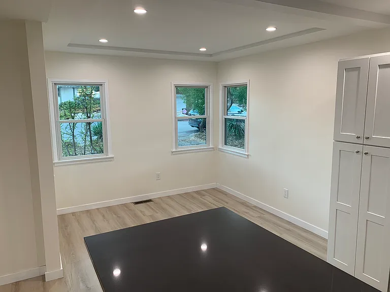 kitchen to dining room