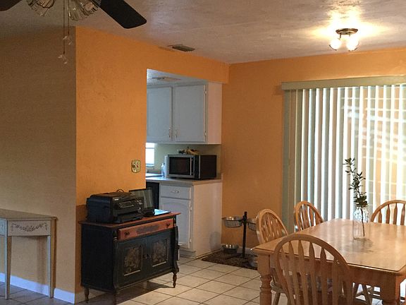 3rd image of 556 10th St