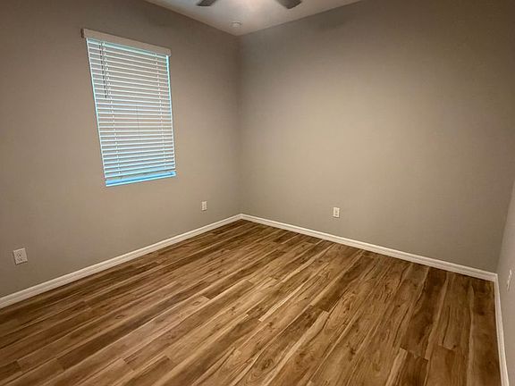 5th image of 298 Overbrook St #298