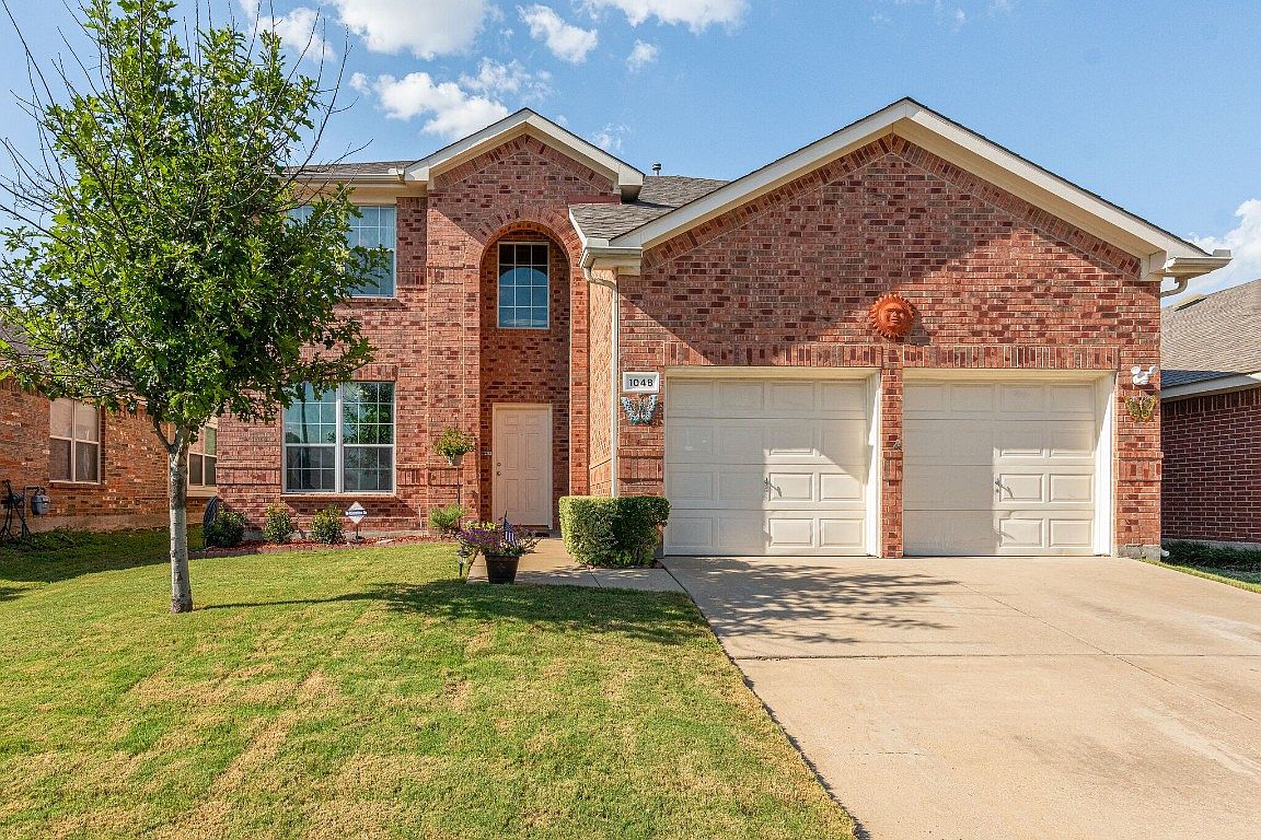 1048 Twin Brooks Dr, Grand Prairie, TX 75052 | Zillow