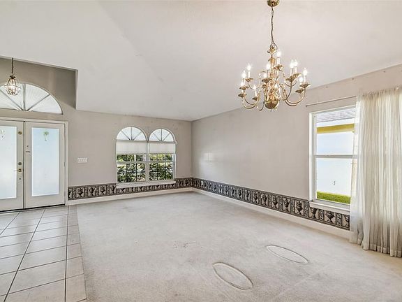 5th image of 210 Bay Arbor Blvd