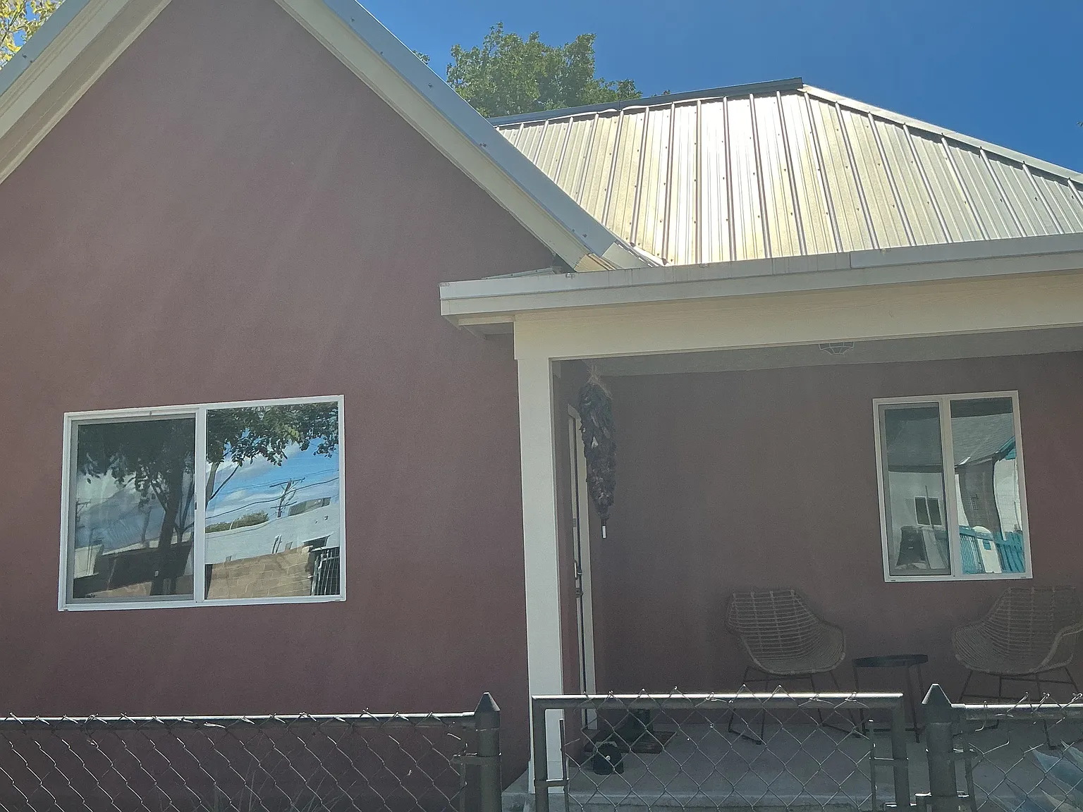 2 bed, 1028 sqft, $2,000 — Photo 2