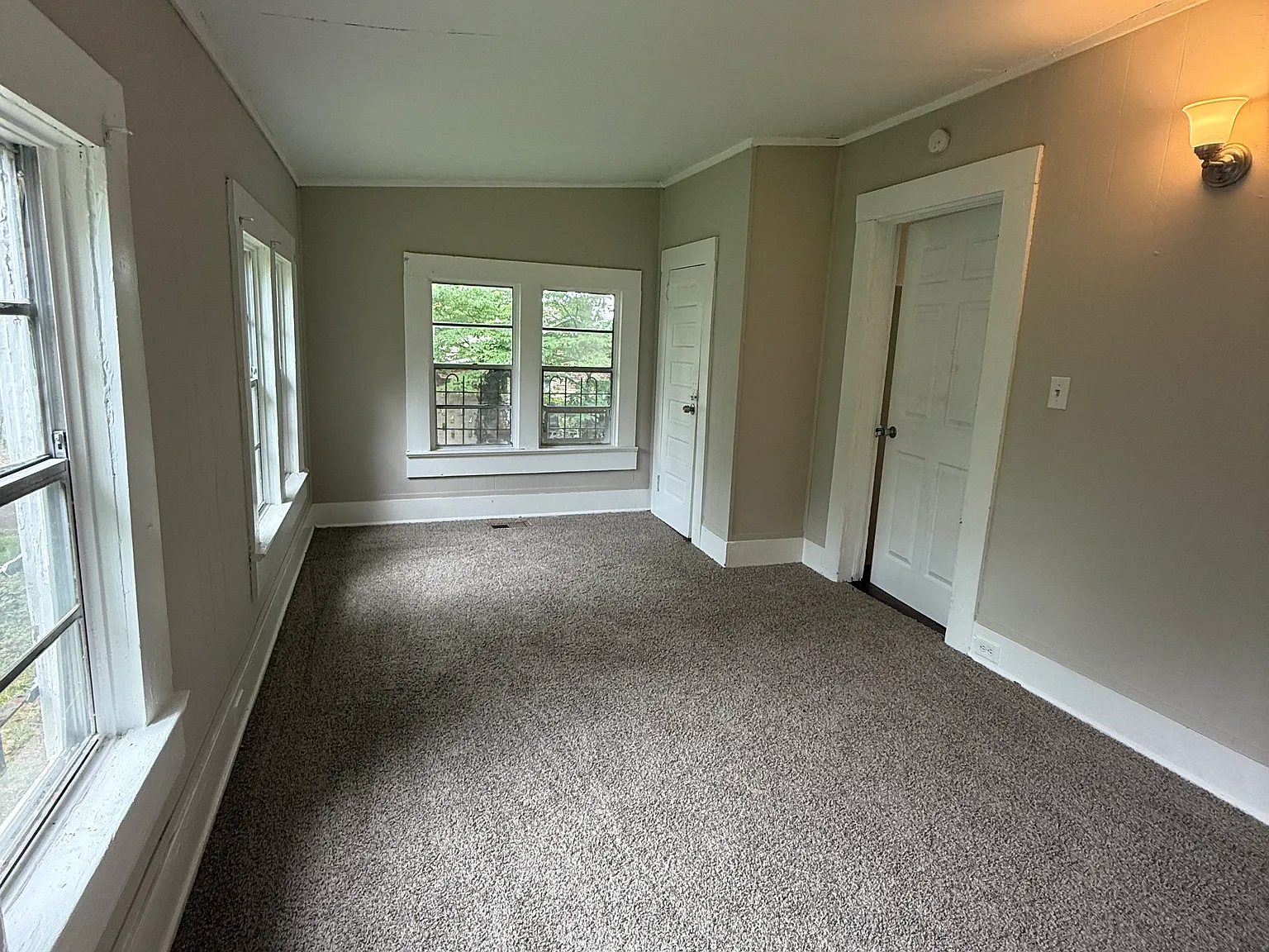 4 bed, 1500 sqft, $650 — Photo 4