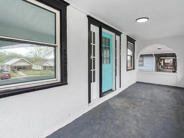 5408 Woodland Ave — Photo 28
