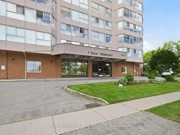 7 Gale Cres N #1106, Saint Catharines, ON L2R 7M8