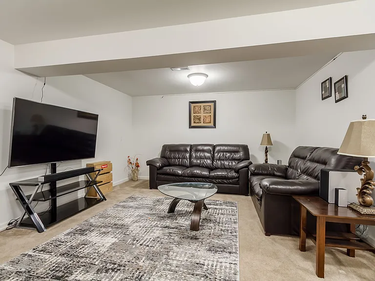9 Chriswell Ln — Photo 29