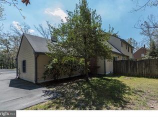 6 Tanglewood Blvd, Medford, NJ 08055