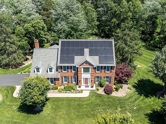 4th image of 15062 Brown Post Ln